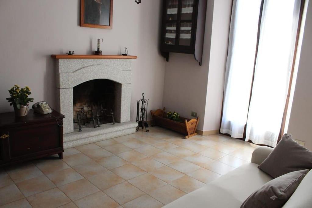 La Casa Nel Prunent Trontano Exterior foto